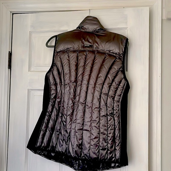 Calvin Klein down vest - Picture 2 of 2